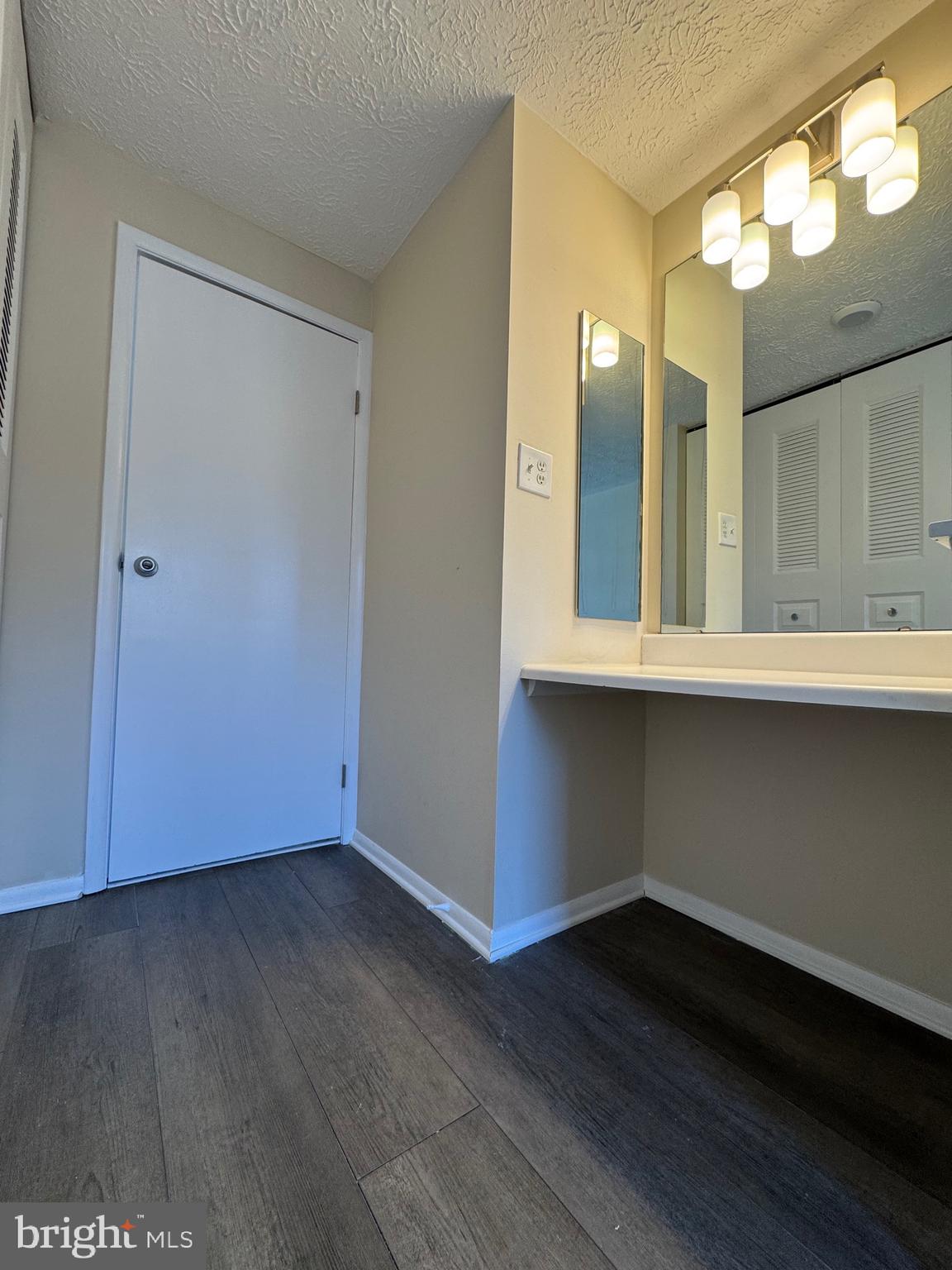 LAKEFORD - Residential