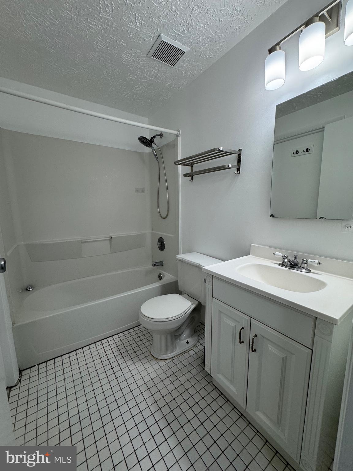 LAKEFORD - Residential