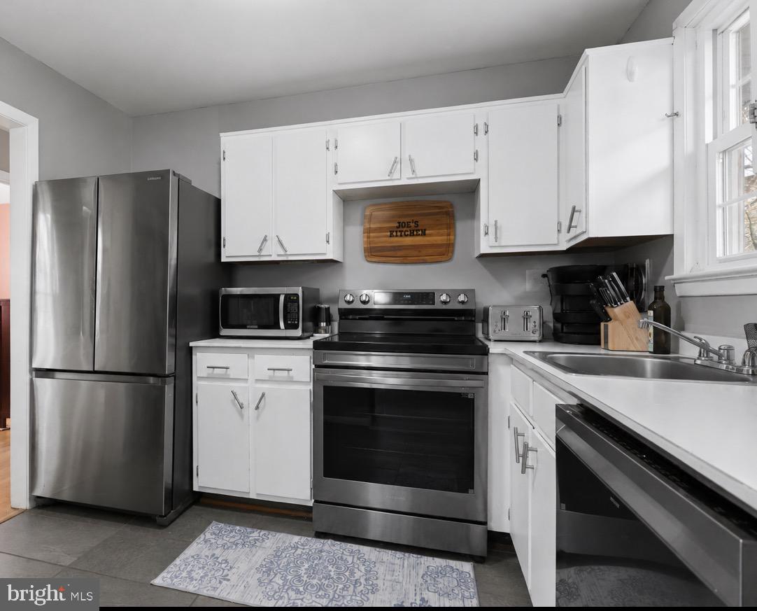 NORTH INDIAN HEAD ESTATES - Residential