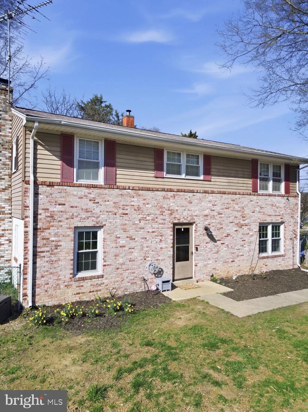 Photo of 2863 Chippewa Street, BRYANS ROAD, MD 20616 (MLS # MDCH2049736)