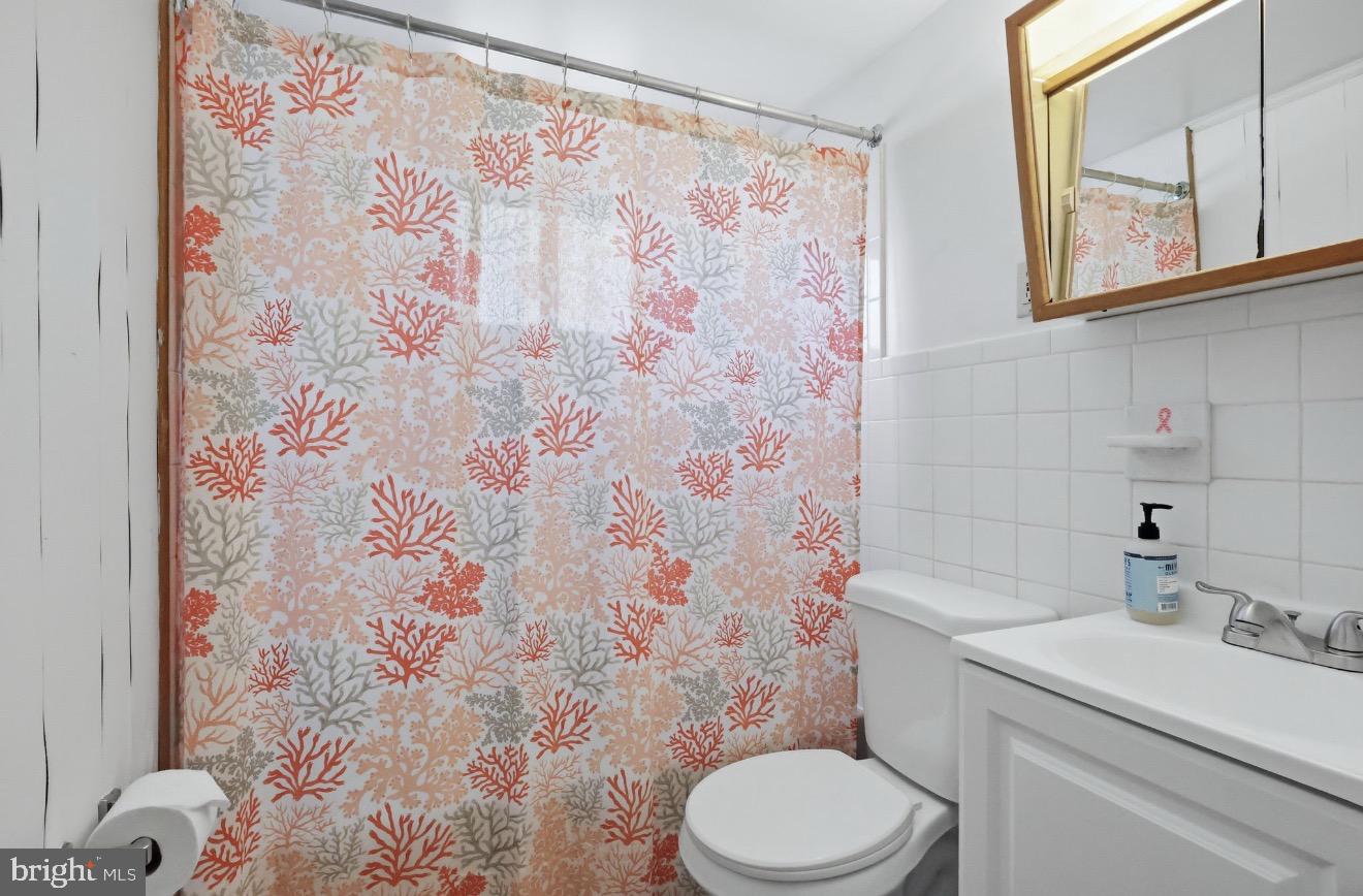 NORTH INDIAN HEAD ESTATES - Residential