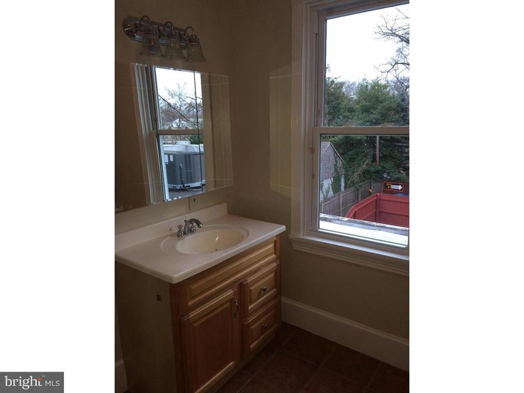 TORRESDALE - Residential Lease