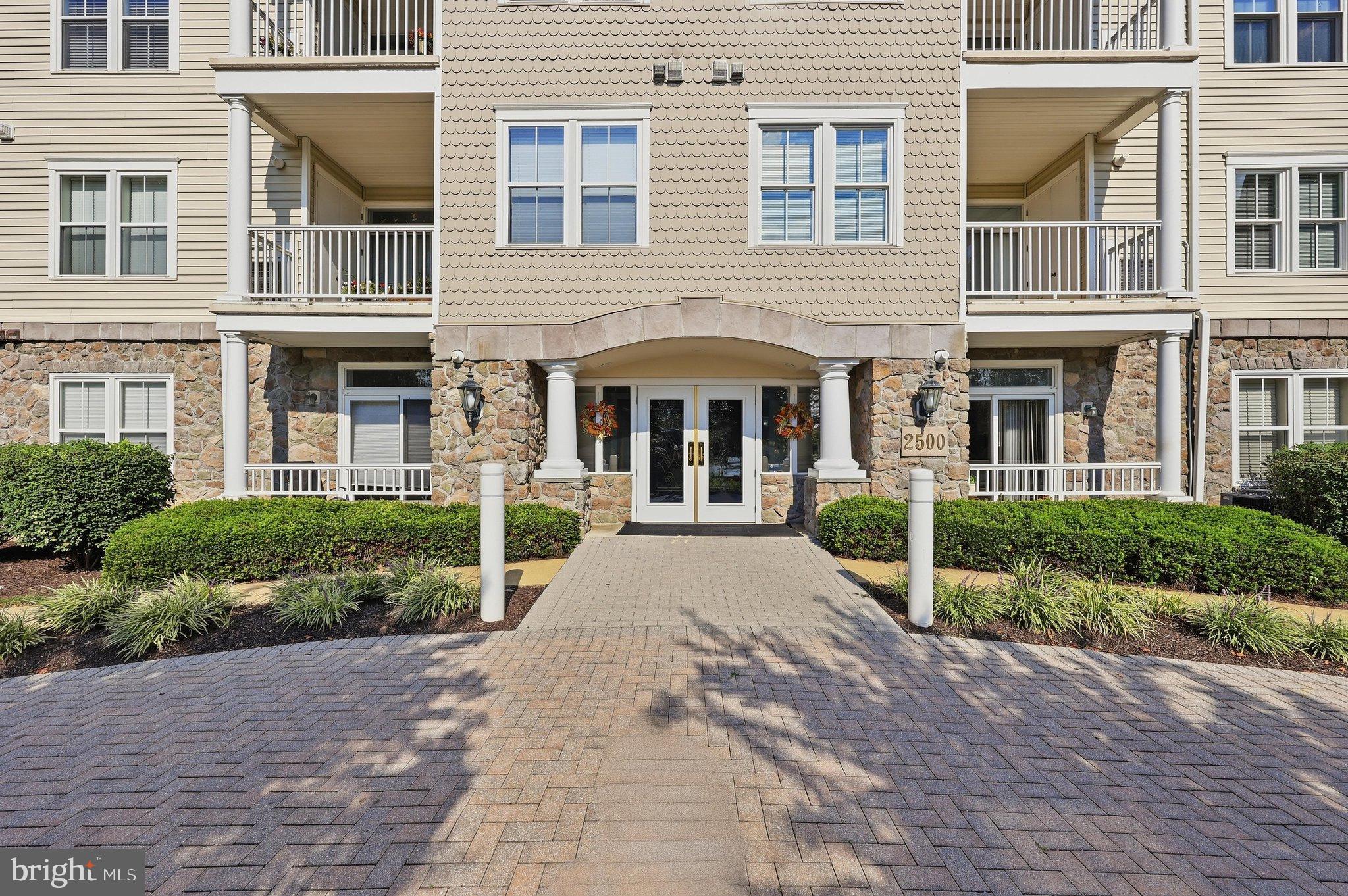 2500 WATERSIDE DRIVE 316