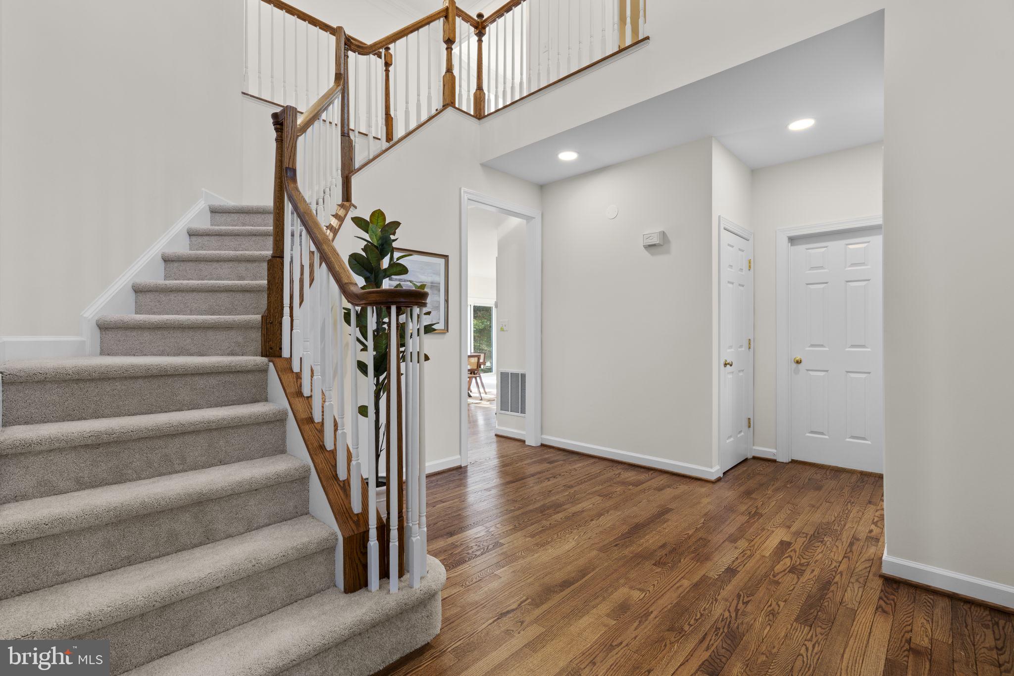 GROVEMONT - Residential