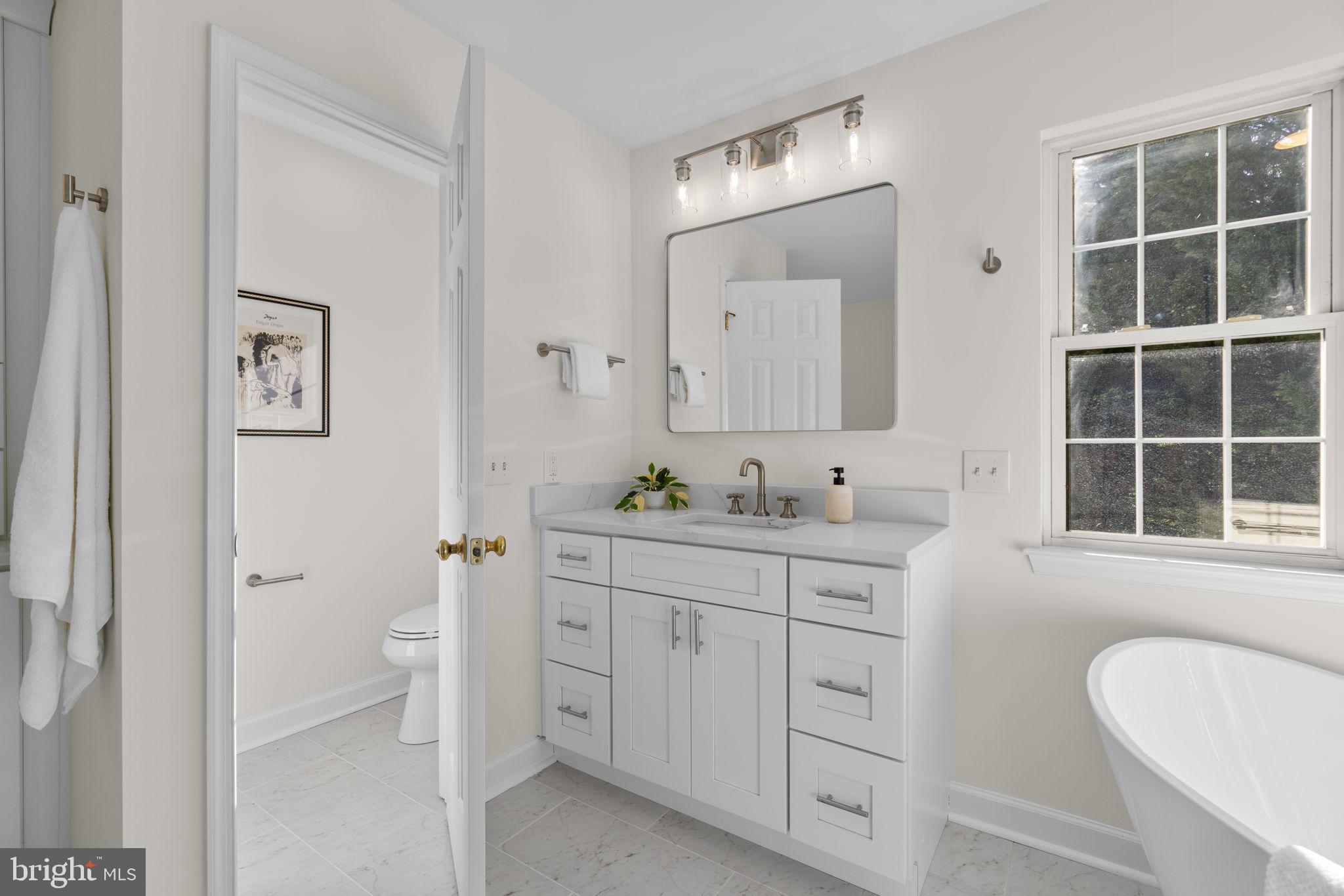 GROVEMONT - Residential