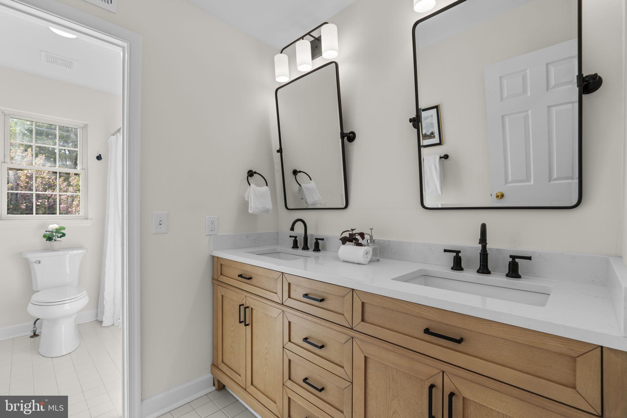 GROVEMONT - Residential