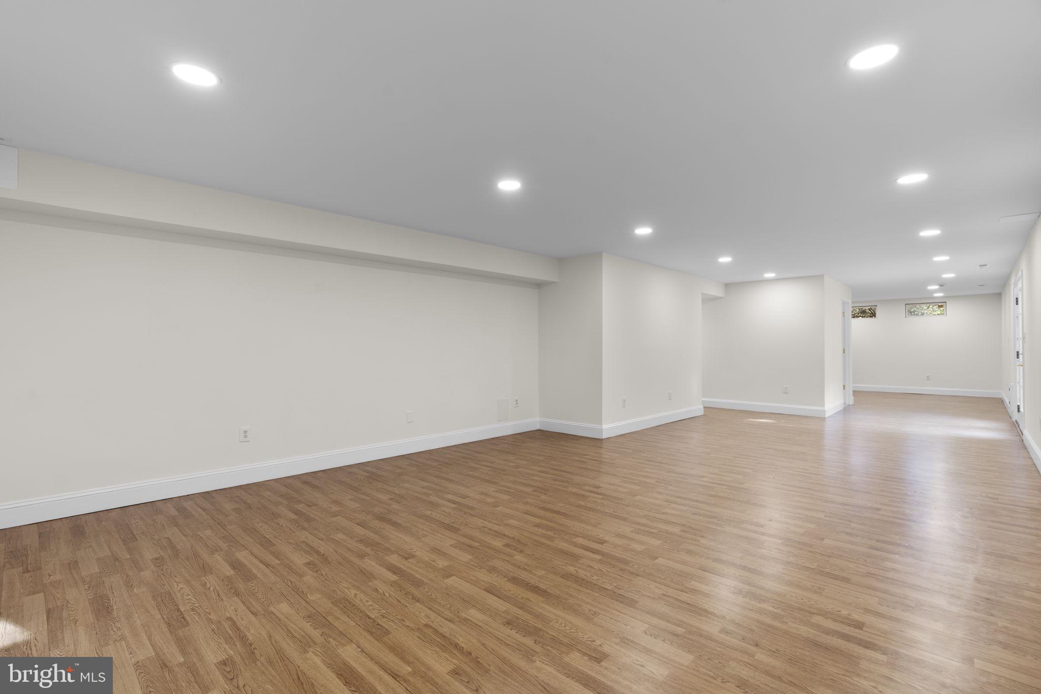 GROVEMONT - Residential