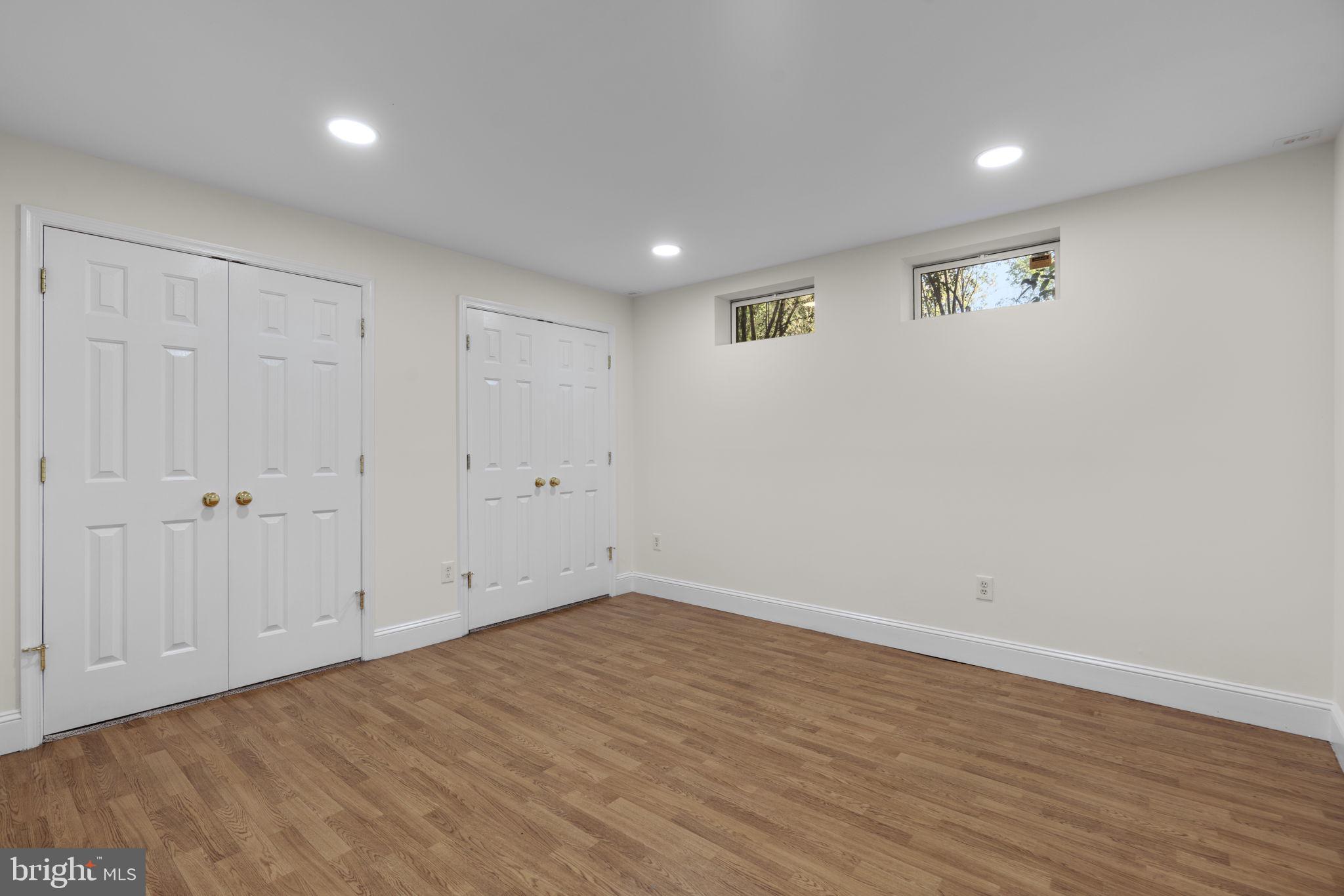 GROVEMONT - Residential