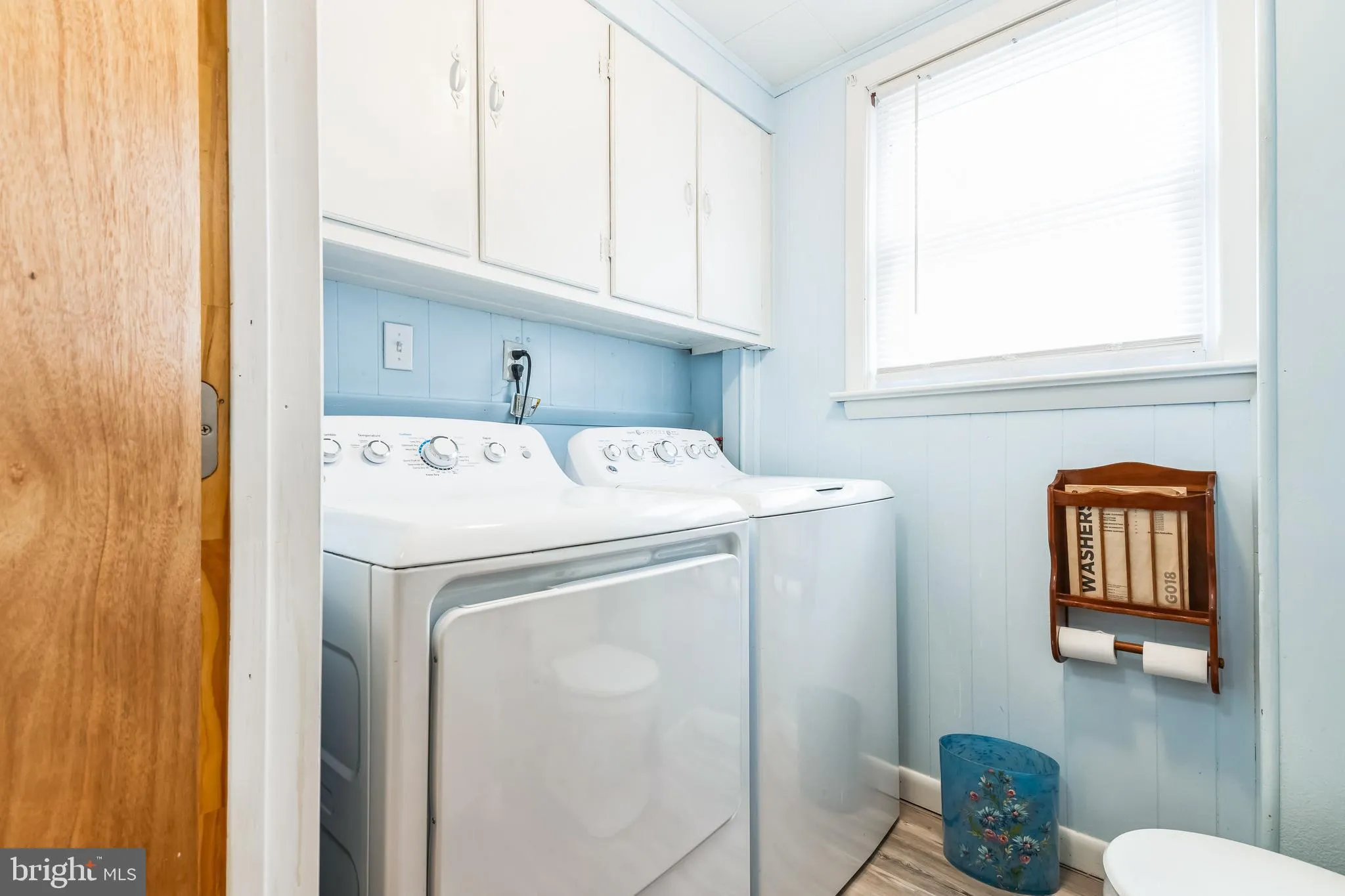 Vineland, New Jersey 08360, United States, 3 Bedrooms Bedrooms, ,2 BathroomsBathrooms,Residential,Active,6902