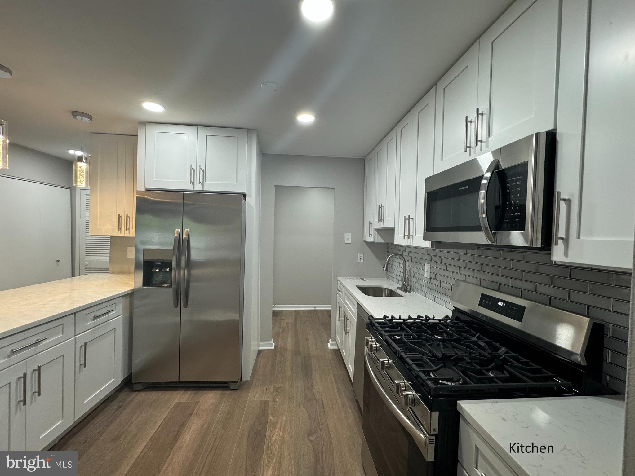 THOMAS CHOICE GARDENS - Residential