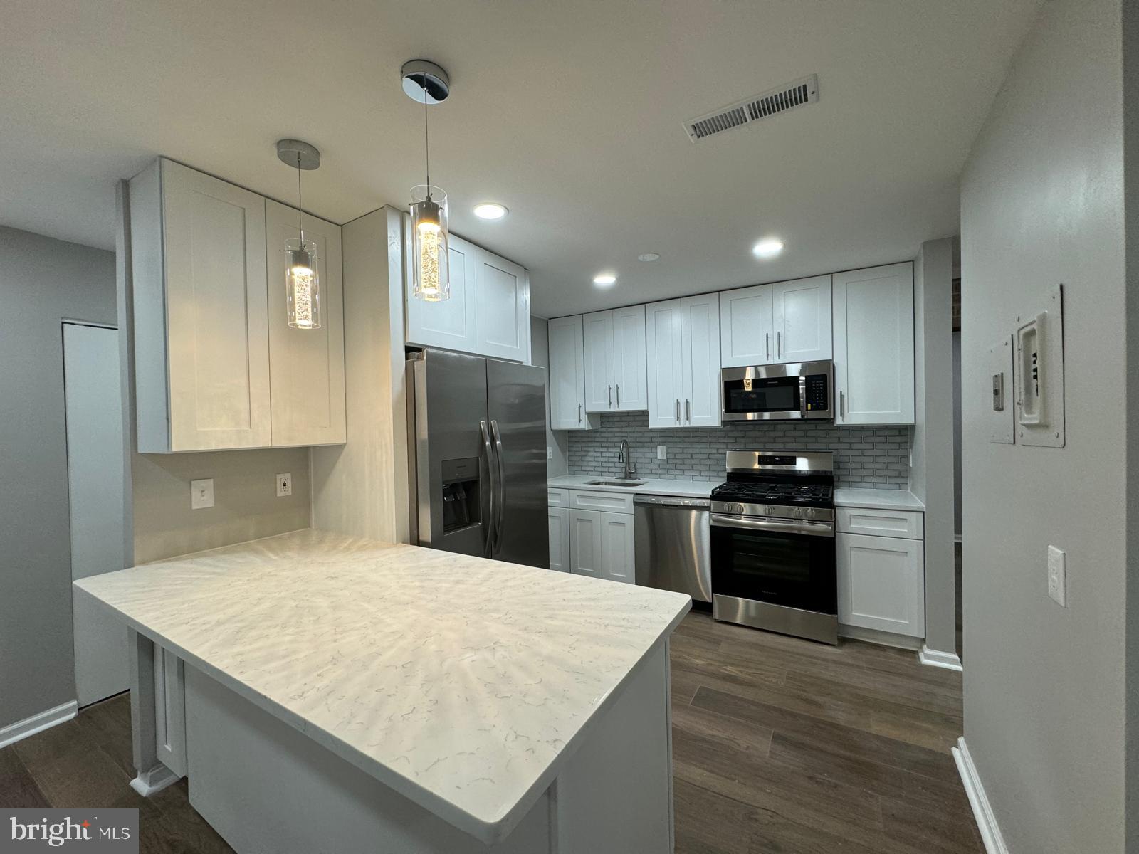 THOMAS CHOICE GARDENS - Residential