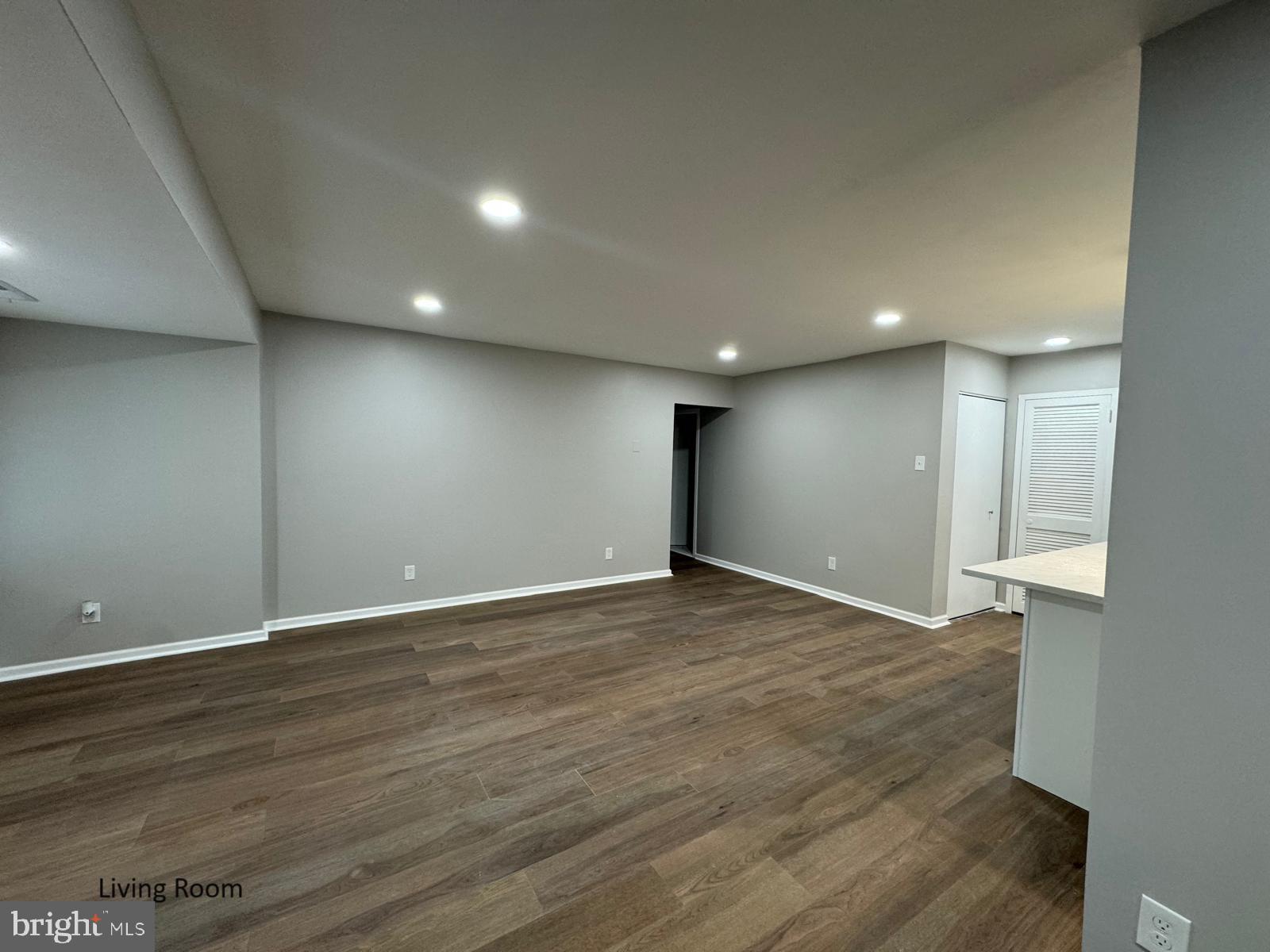 THOMAS CHOICE GARDENS - Residential