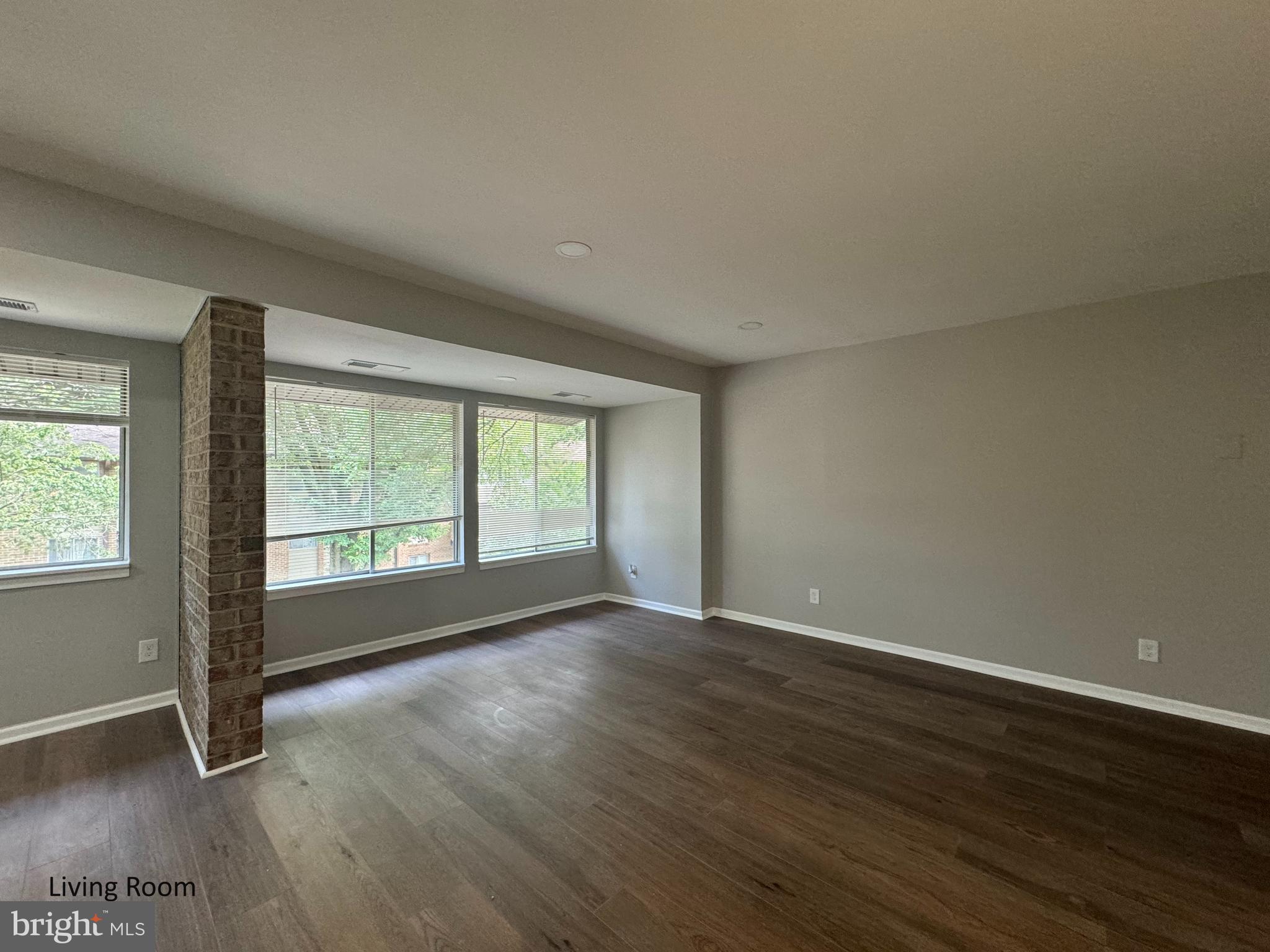 THOMAS CHOICE GARDENS - Residential