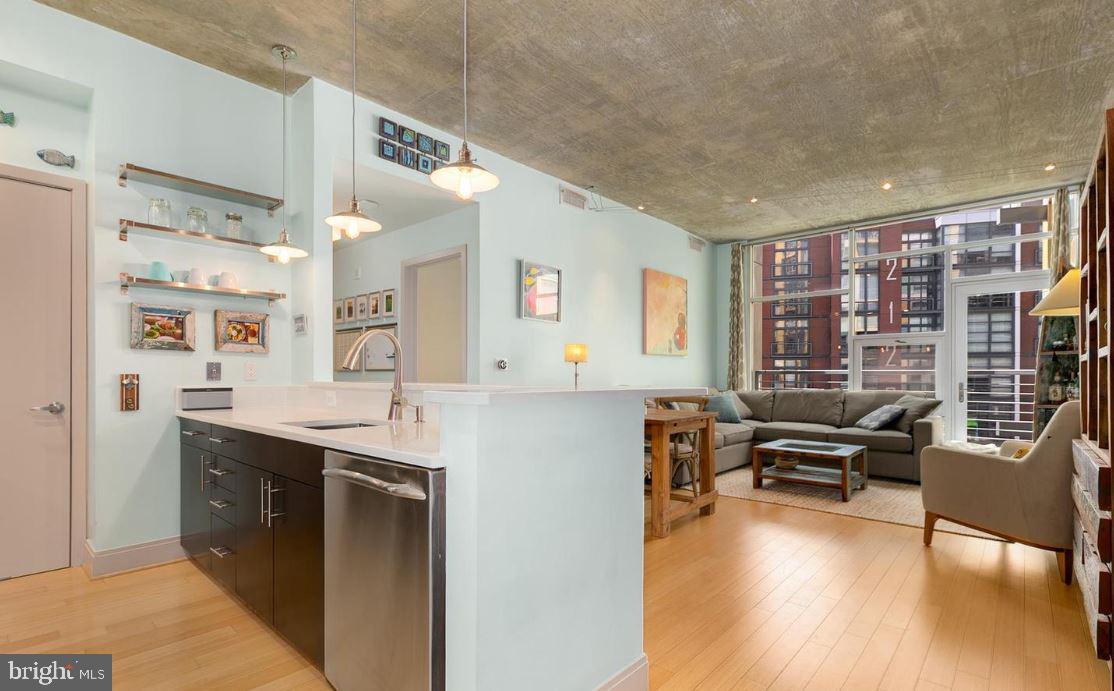 SHAW - Residential Lease