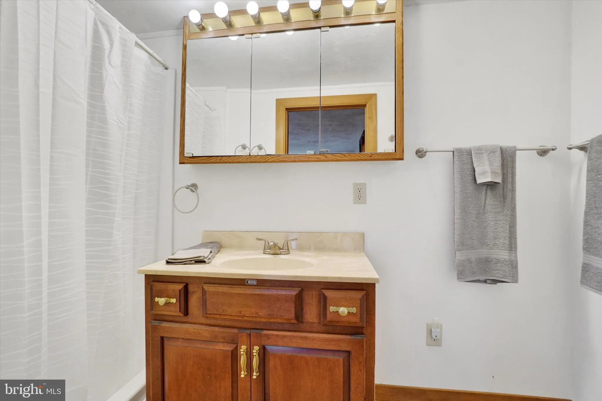 Dover, Pennsylvania 17315, United States, 3 Bedrooms Bedrooms, ,3 BathroomsBathrooms,Residential,Pending,109015