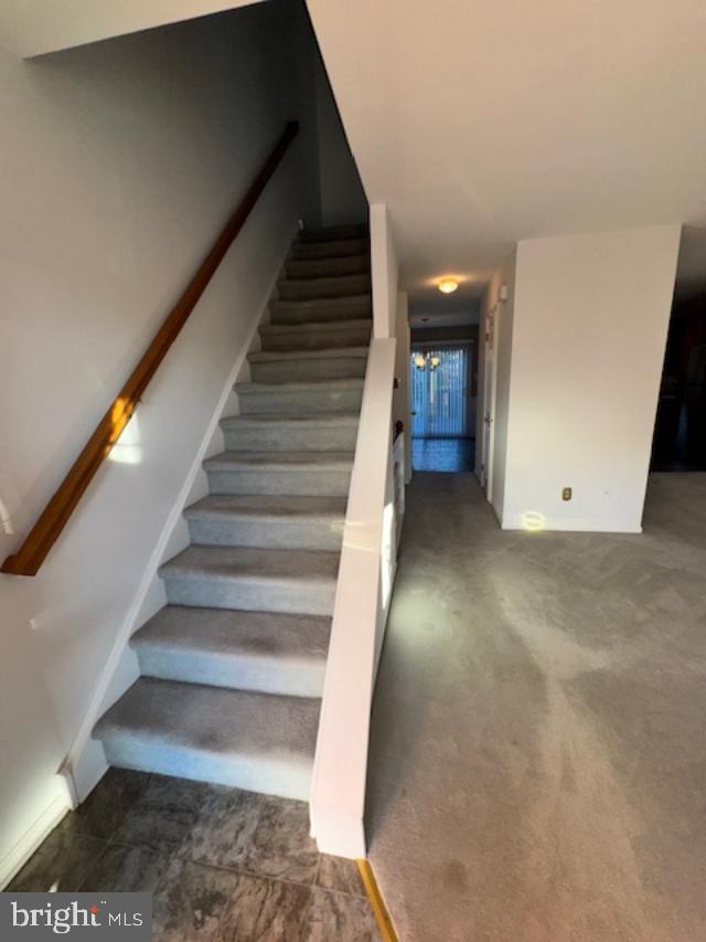 CAMBRIDGE SQ - Residential Lease