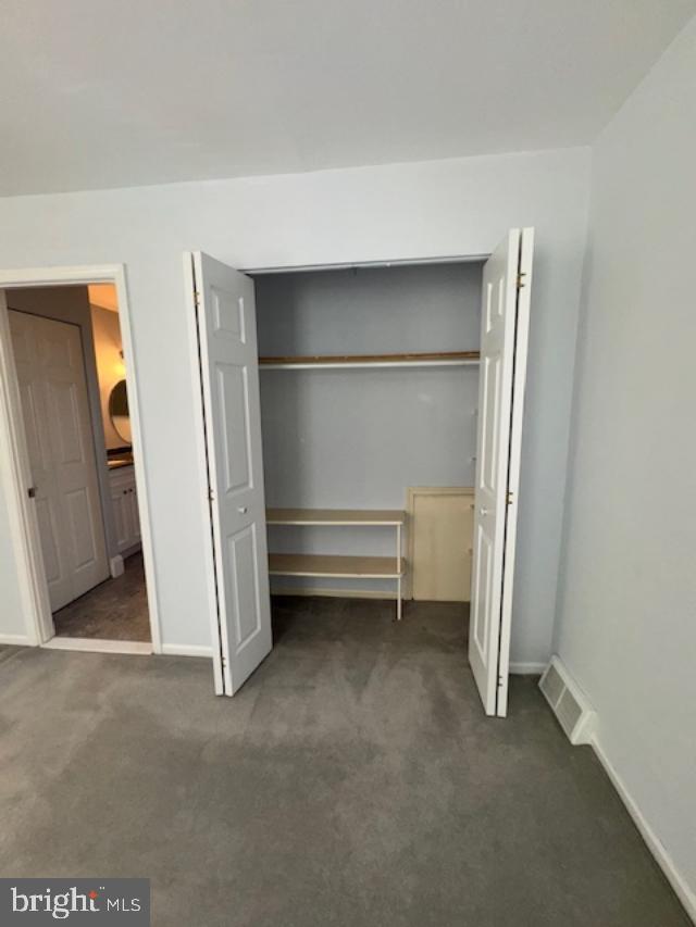 CAMBRIDGE SQ - Residential Lease