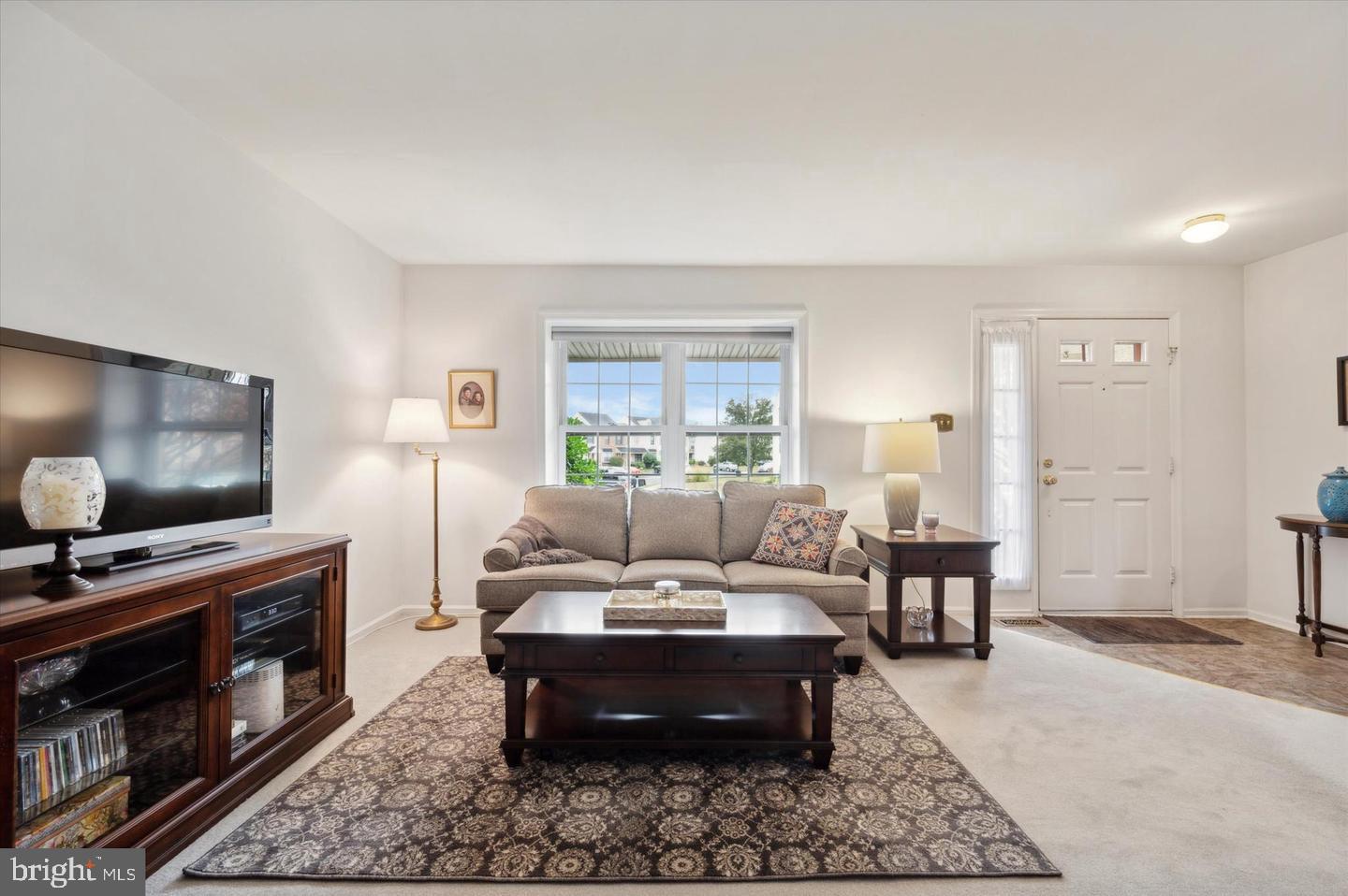 CAMBRIDGE SQ - Residential Lease