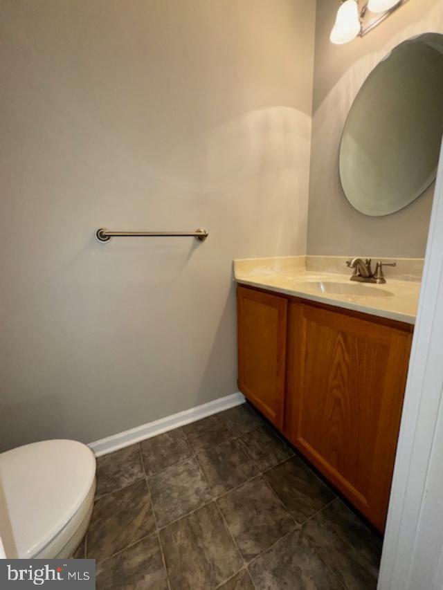 CAMBRIDGE SQ - Residential Lease