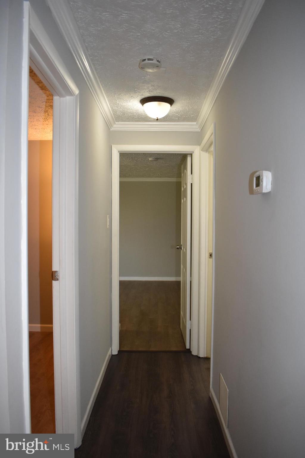 KNOLLS AT NORTH LAKE CONDOMINIUM - Residential