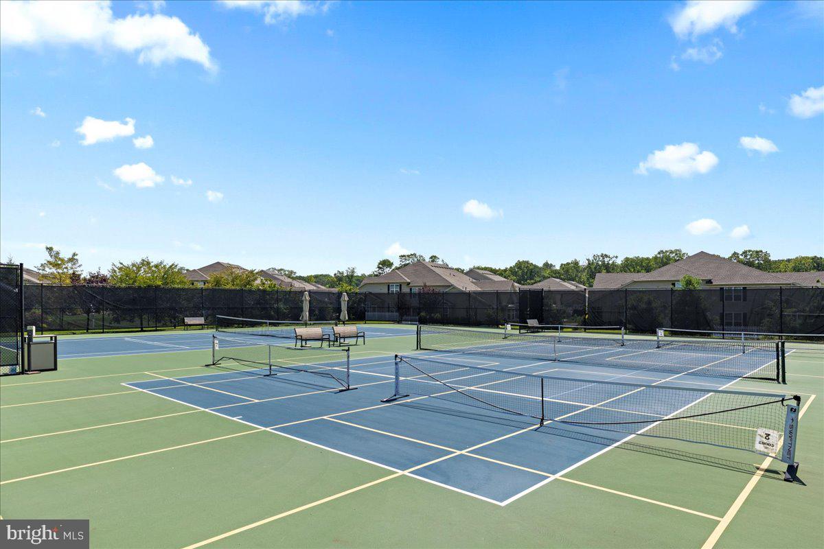 REGENCY AT HILLTOWN - Residential