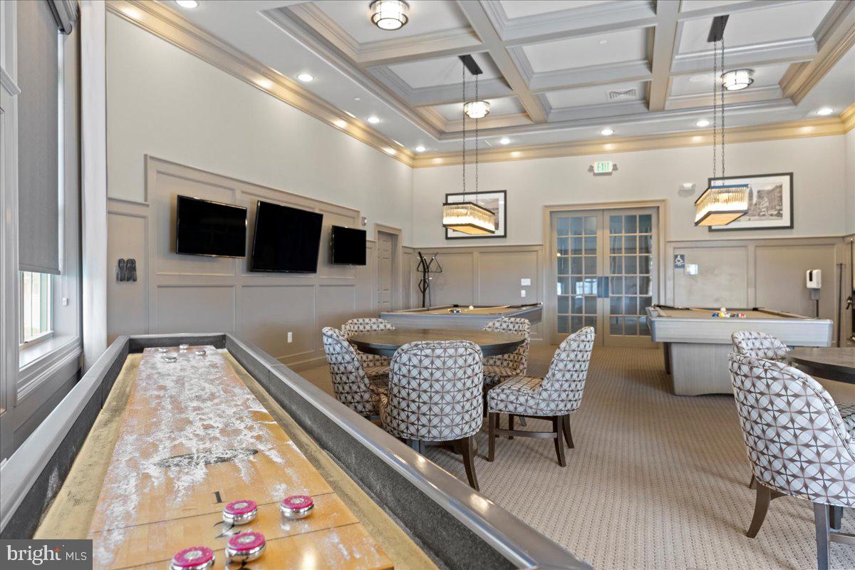 REGENCY AT HILLTOWN - Residential