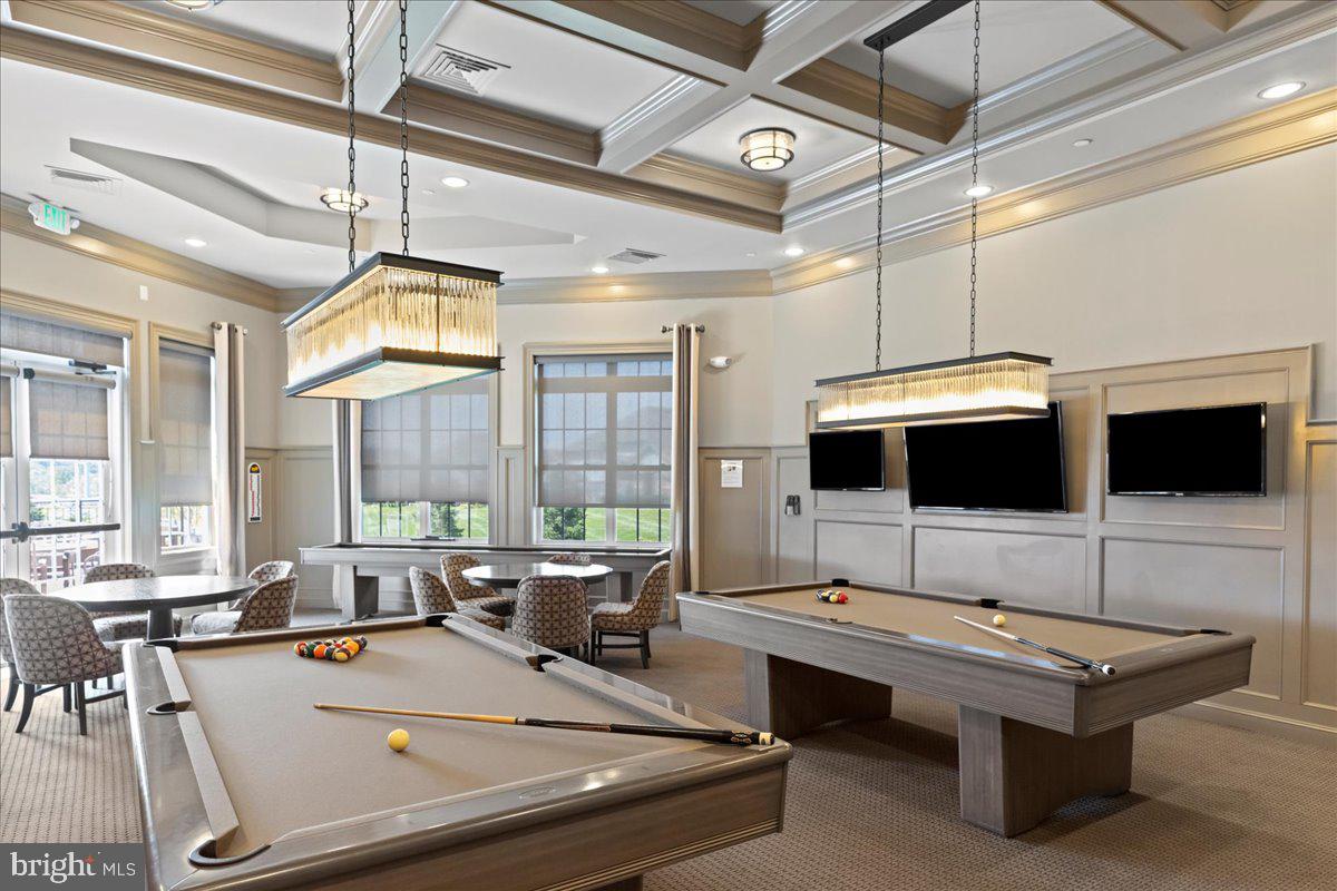 REGENCY AT HILLTOWN - Residential