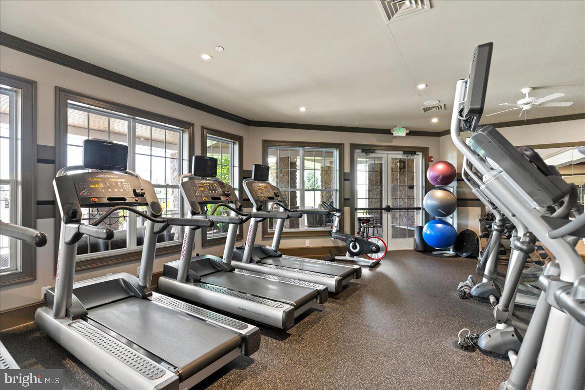 REGENCY AT HILLTOWN - Residential