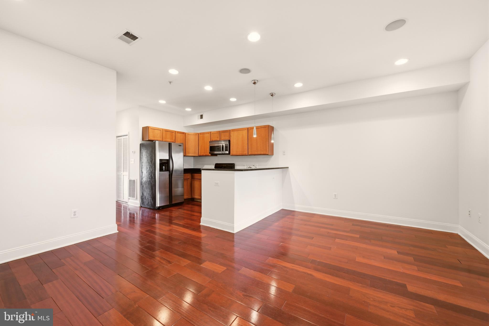 1610 11TH STREET NW 2B