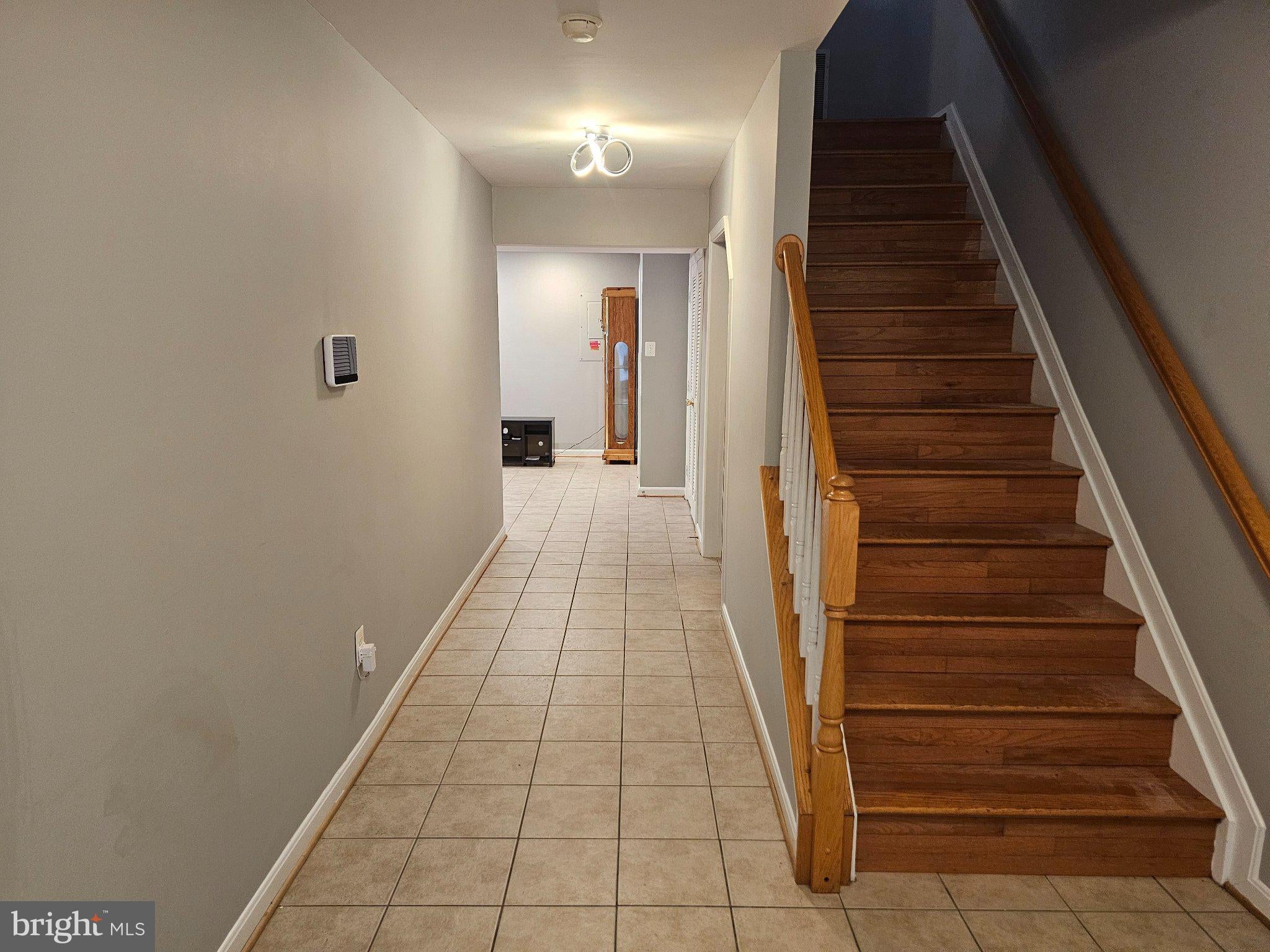 1113 RING BILL LOOP