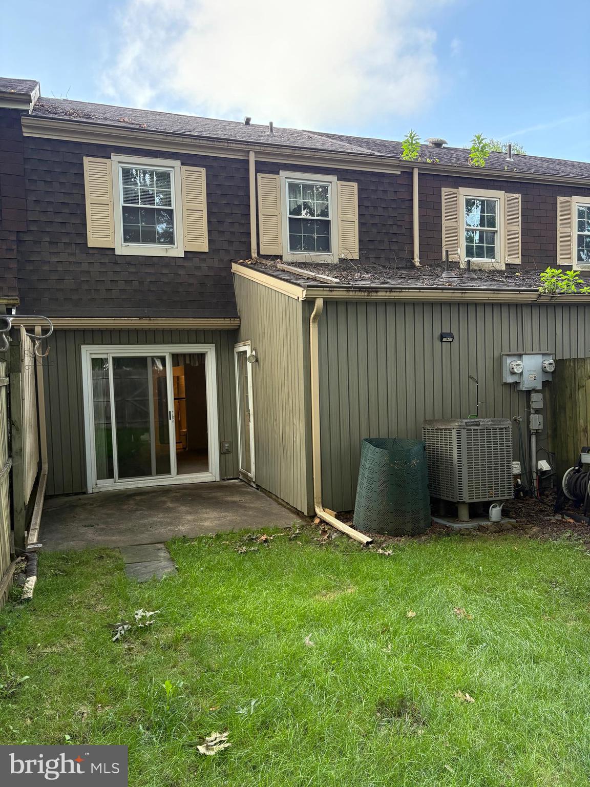 95 STONEGATE VILLAGE