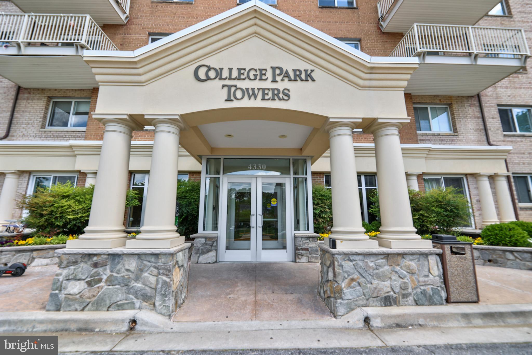 COLLEGE PARK TOWERS COND - Residential