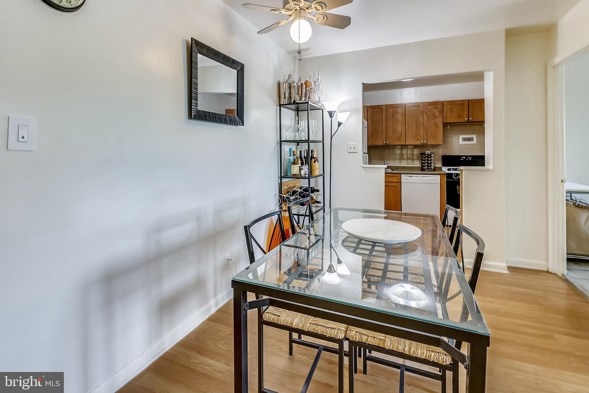 COLLEGE PARK TOWERS COND - Residential