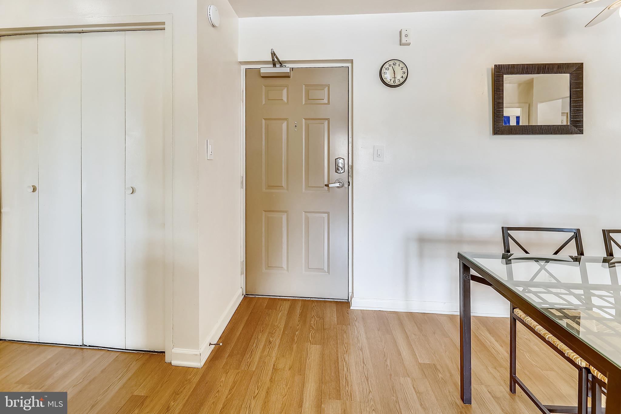 COLLEGE PARK TOWERS COND - Residential