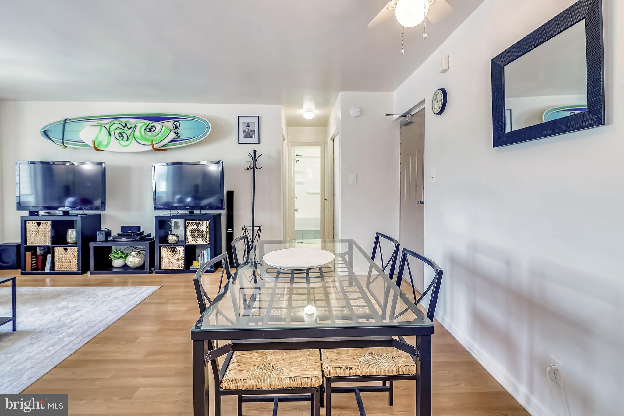 COLLEGE PARK TOWERS COND - Residential