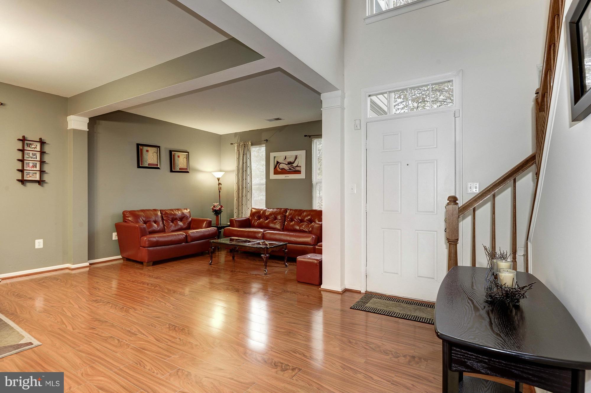 ASHBURN VILLAGE - Residential