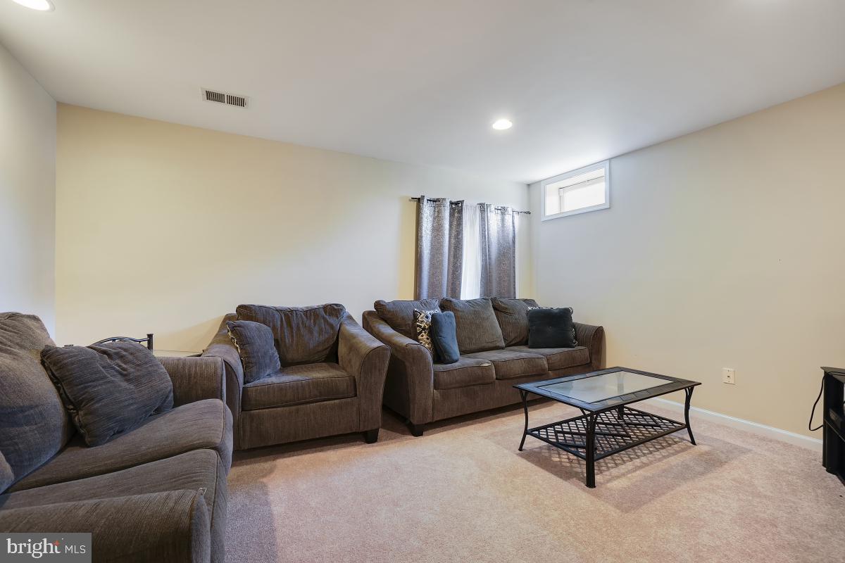 PIEDMONT SOUTH - Residential Lease