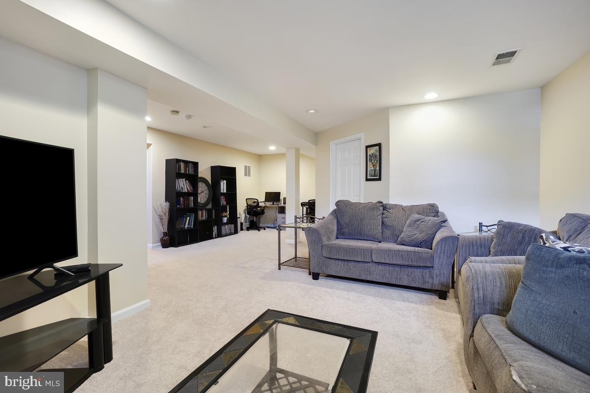 PIEDMONT SOUTH - Residential Lease