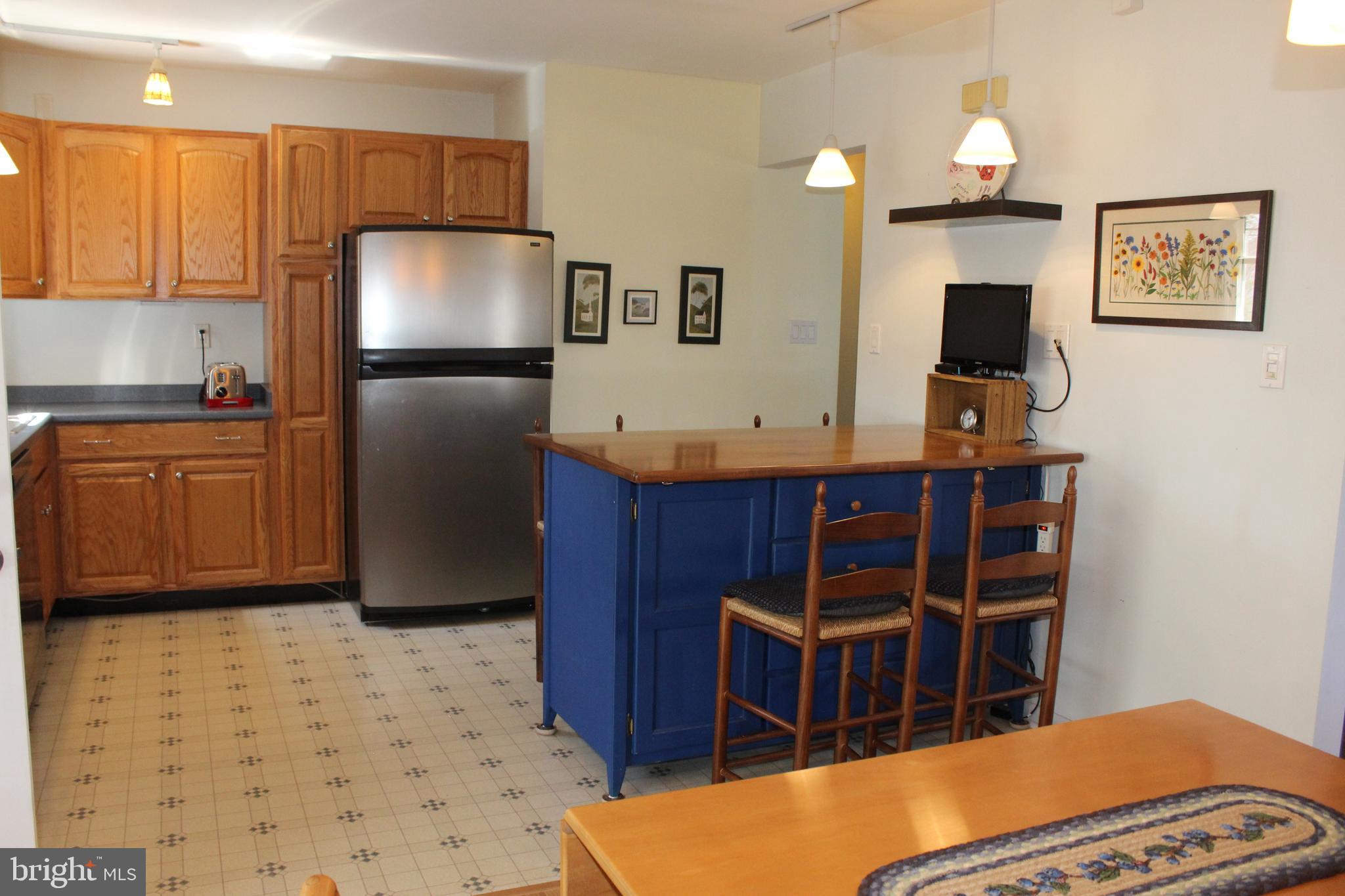 SCHOOL VALLEY FARMS - Residential