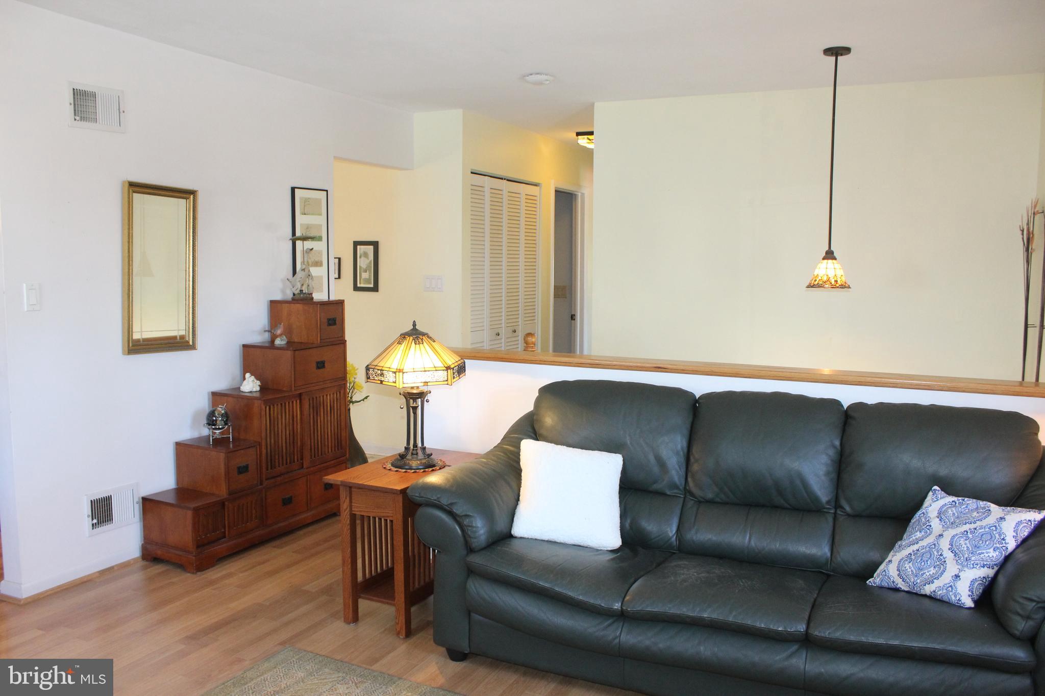 SCHOOL VALLEY FARMS - Residential