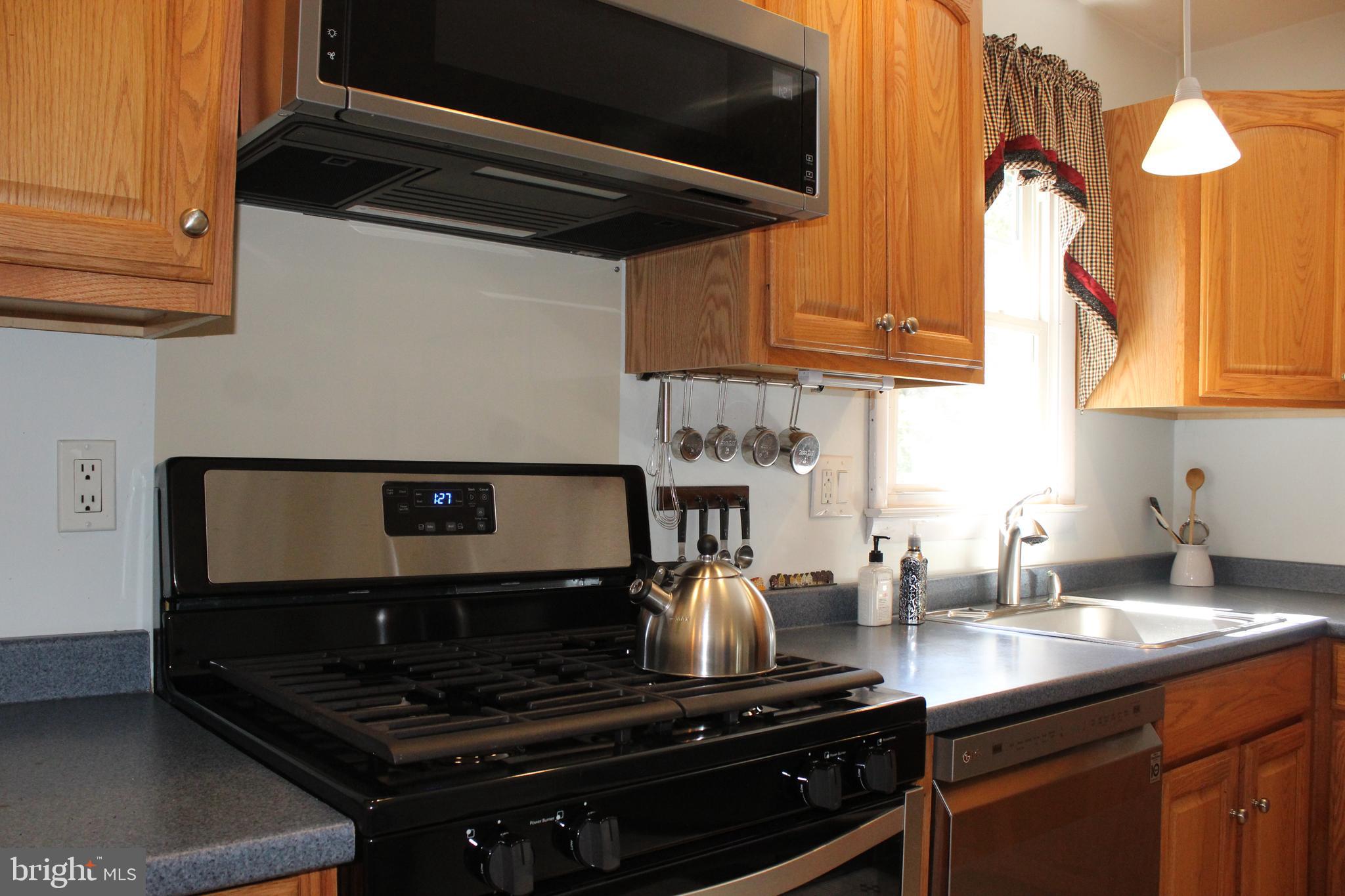 SCHOOL VALLEY FARMS - Residential