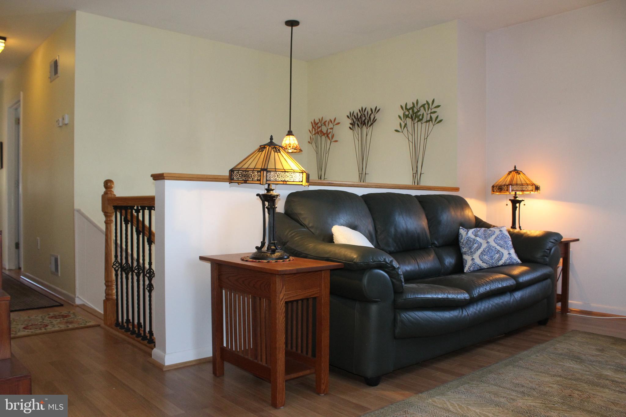 SCHOOL VALLEY FARMS - Residential