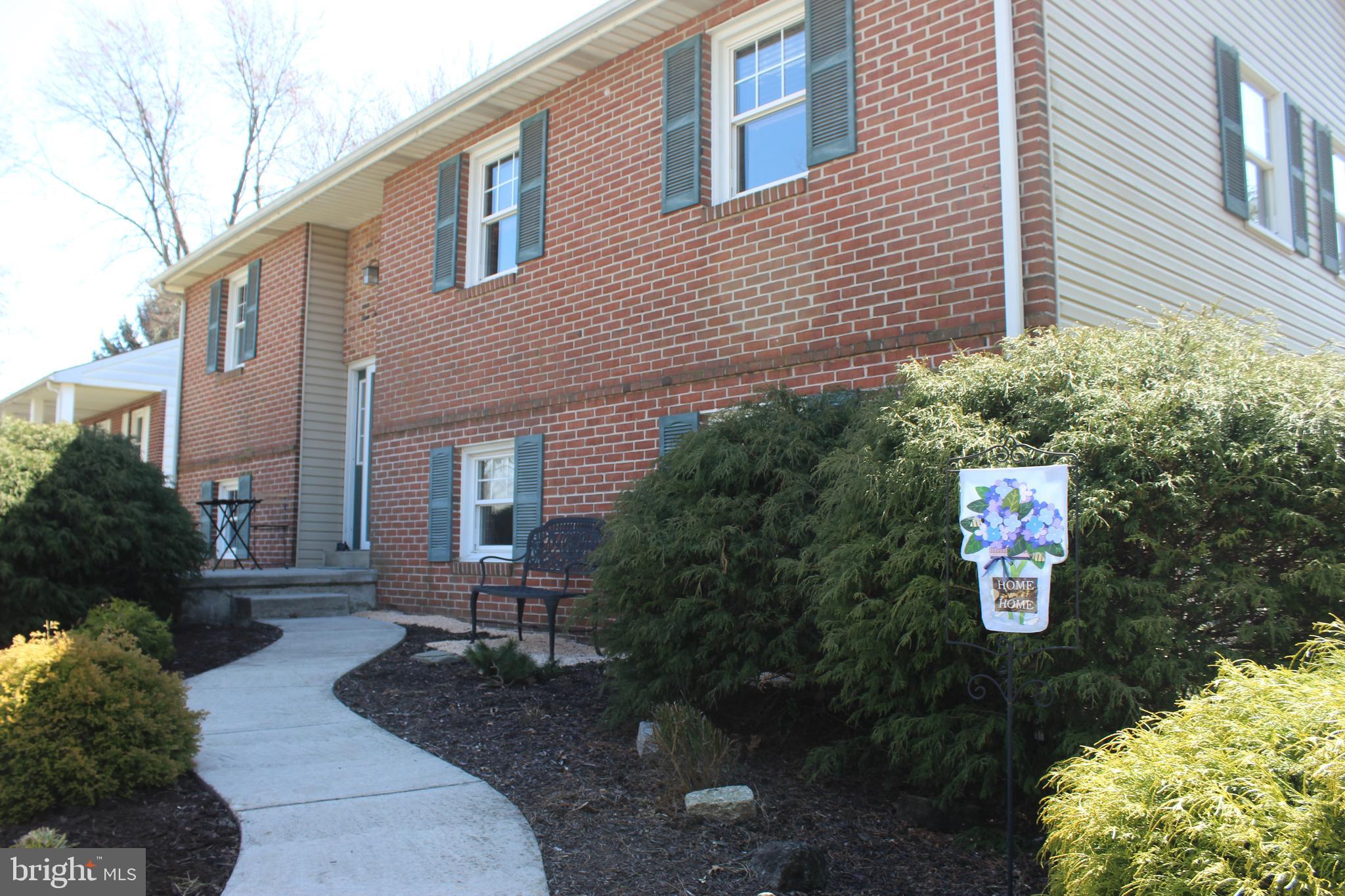SCHOOL VALLEY FARMS - Residential