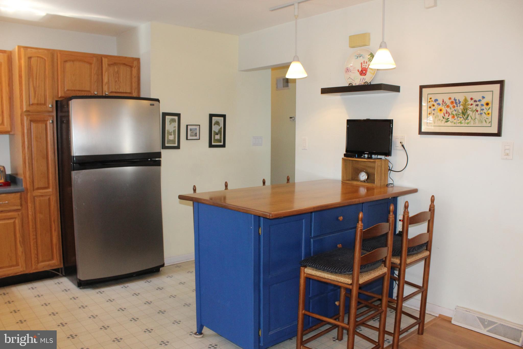 SCHOOL VALLEY FARMS - Residential