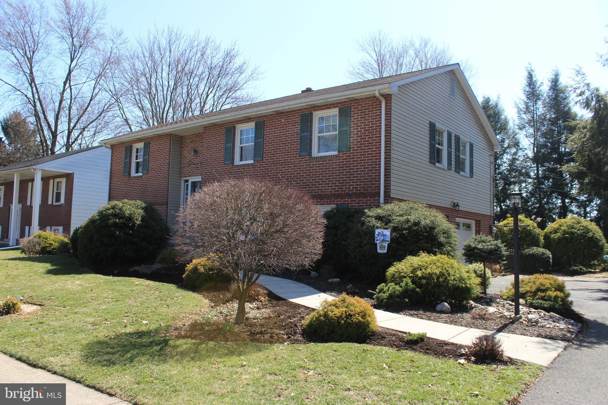 SCHOOL VALLEY FARMS - Residential