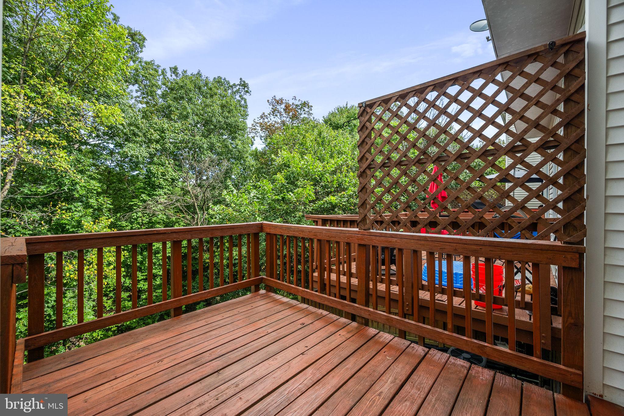 BROADLANDS - Residential