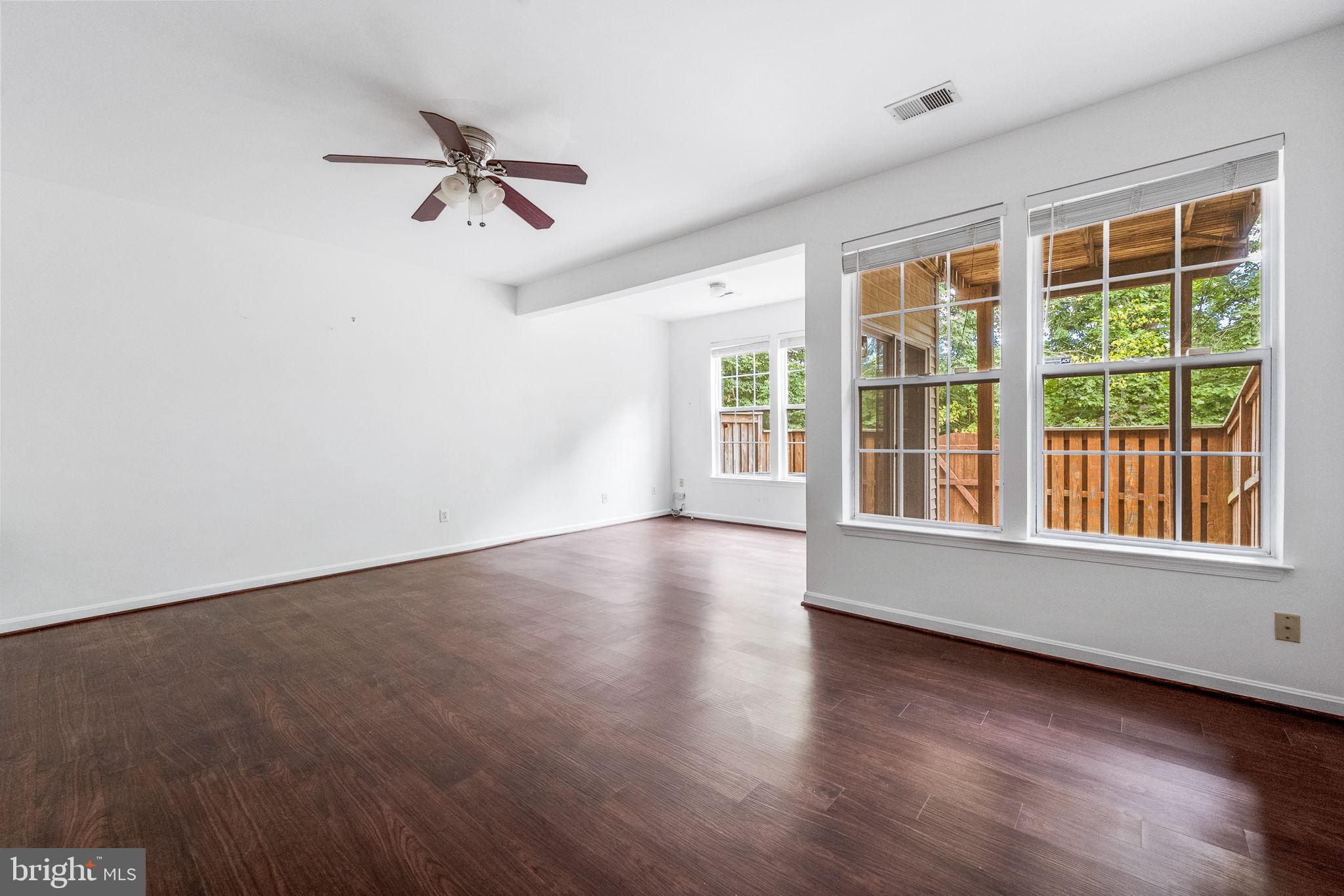 BROADLANDS - Residential