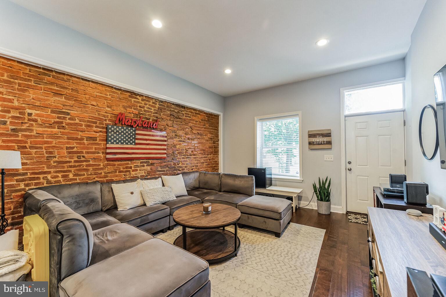 PATTERSON PARK - Residential