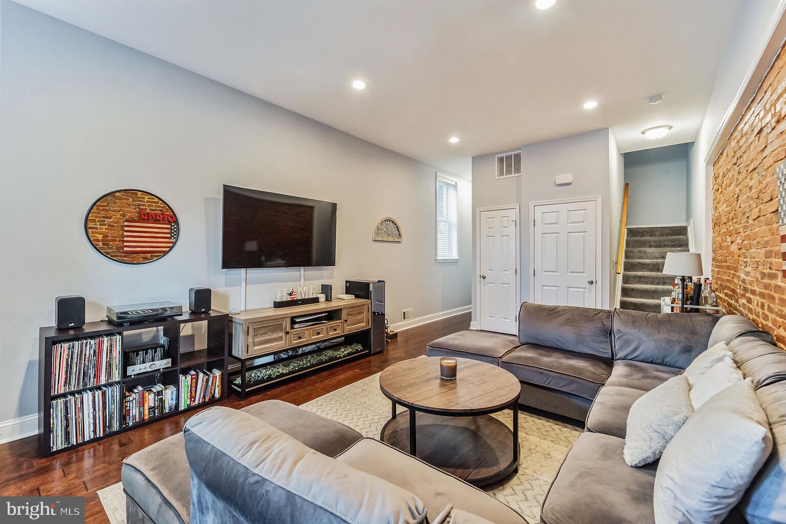 PATTERSON PARK - Residential