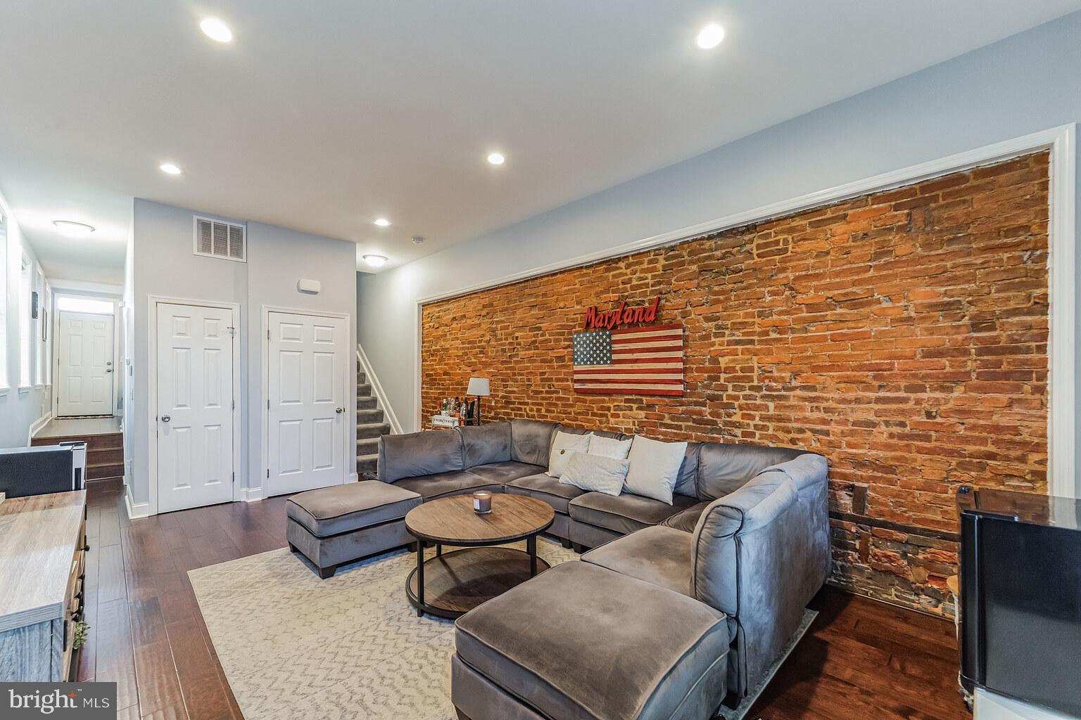 PATTERSON PARK - Residential